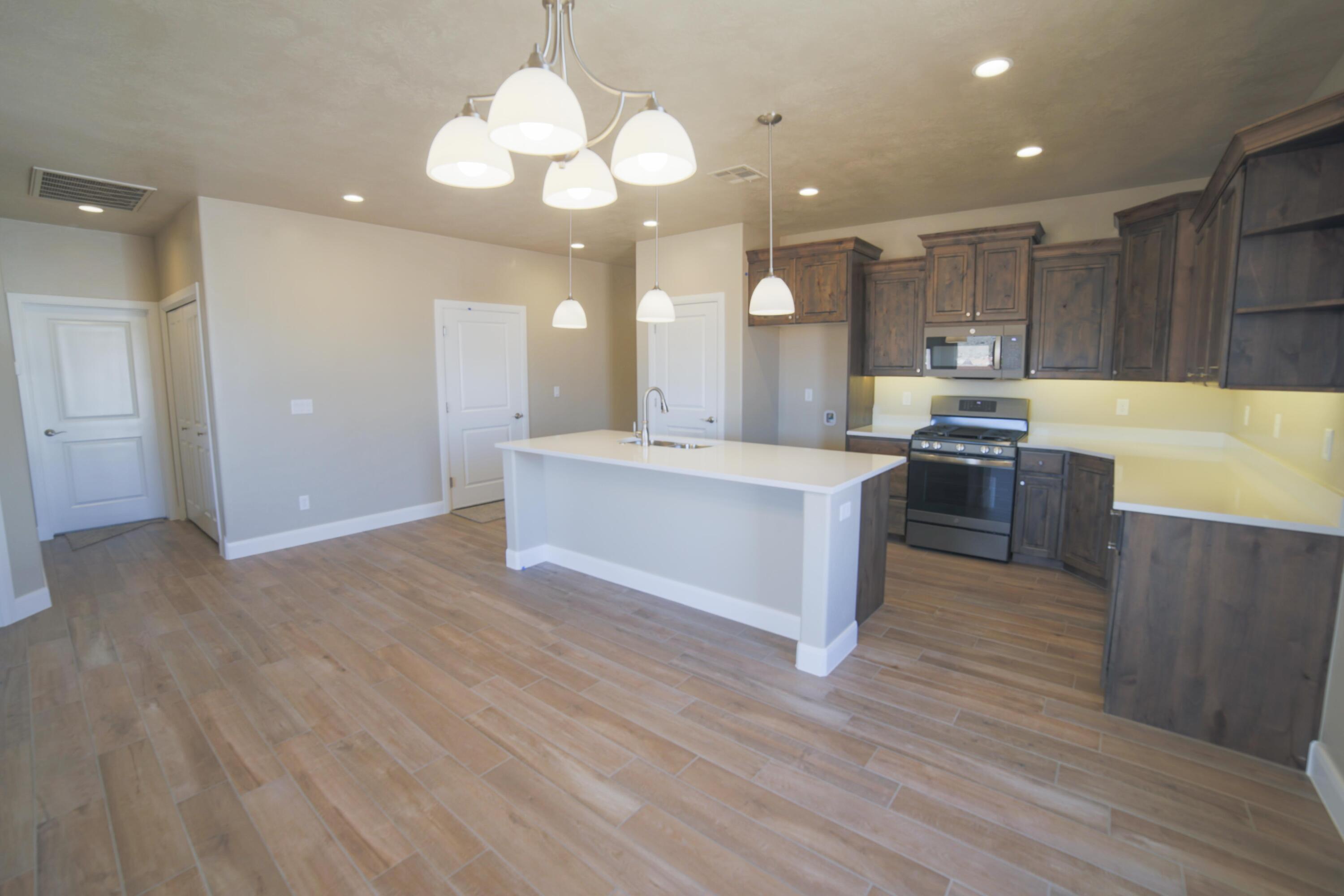 SKY VALLEY - Residential