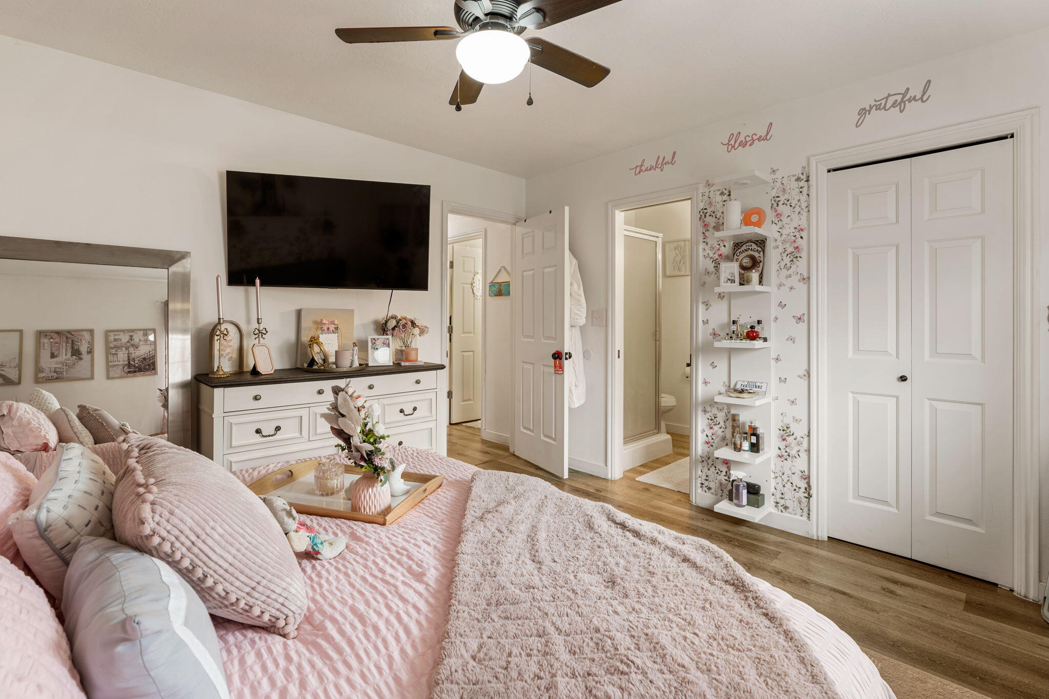 GARDEN GROVE TOWNHOMES - Residential