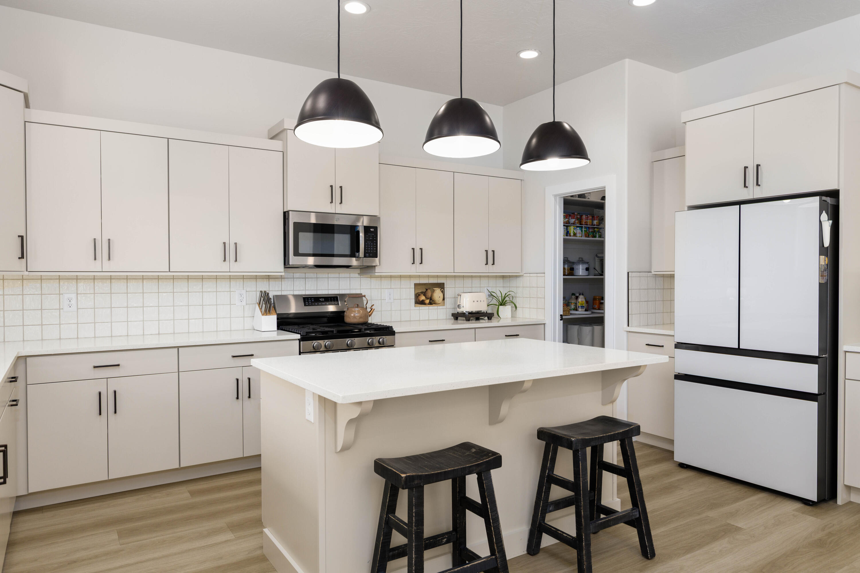 RIVERBEND AT SUNRISE VALLEY - Residential