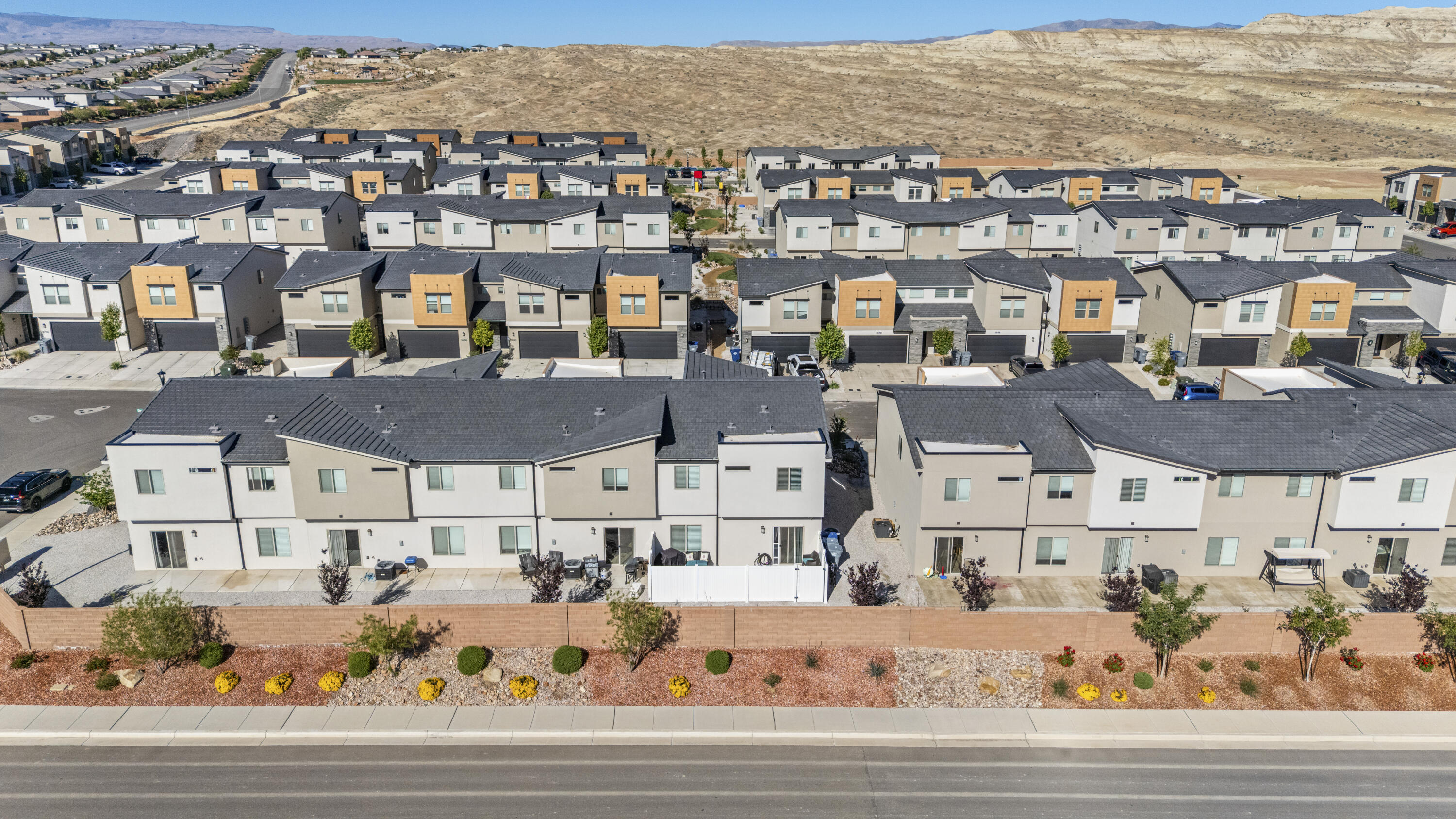 SOUTH DESERT TH - Residential