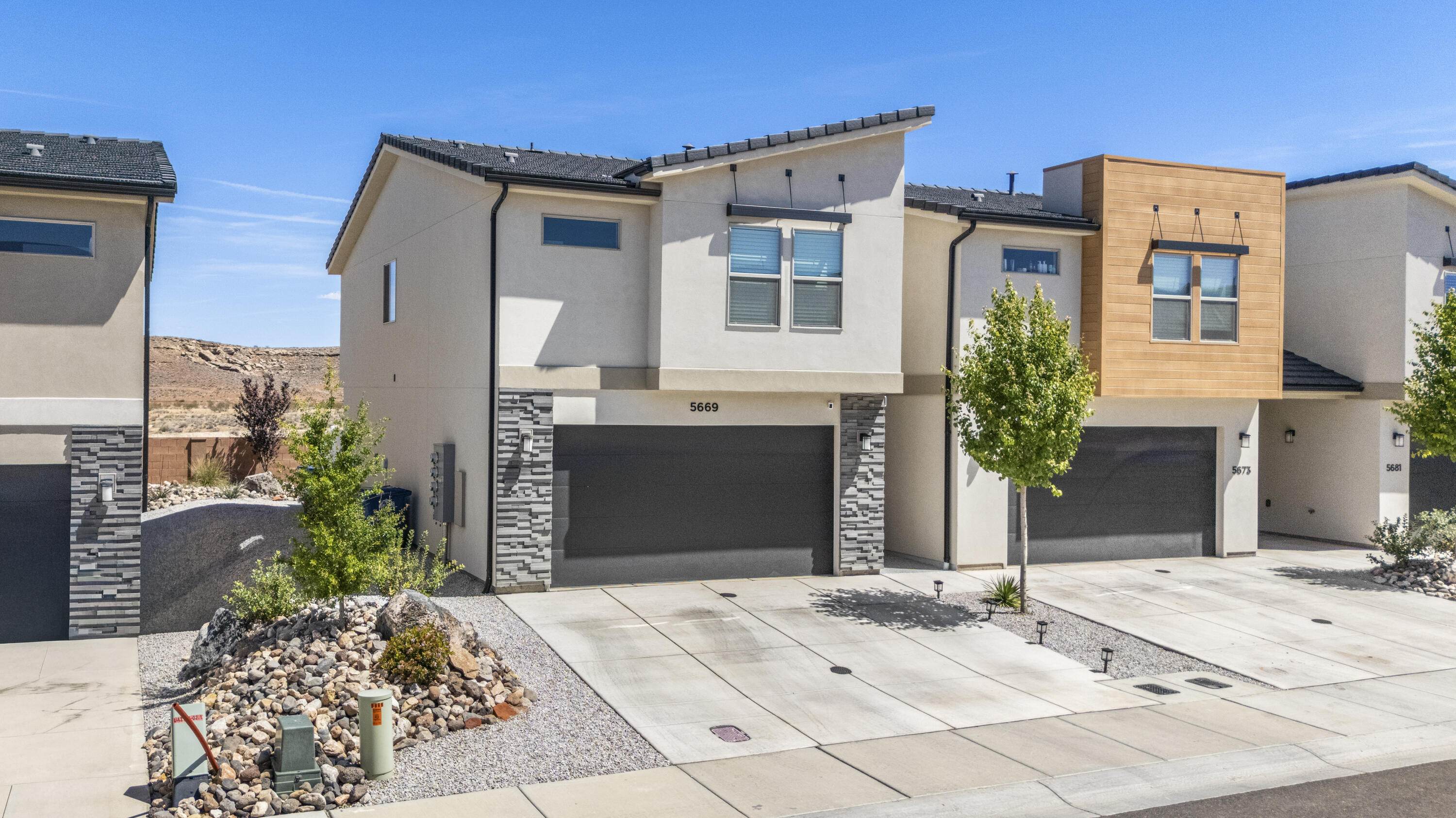 SOUTH DESERT TH - Residential