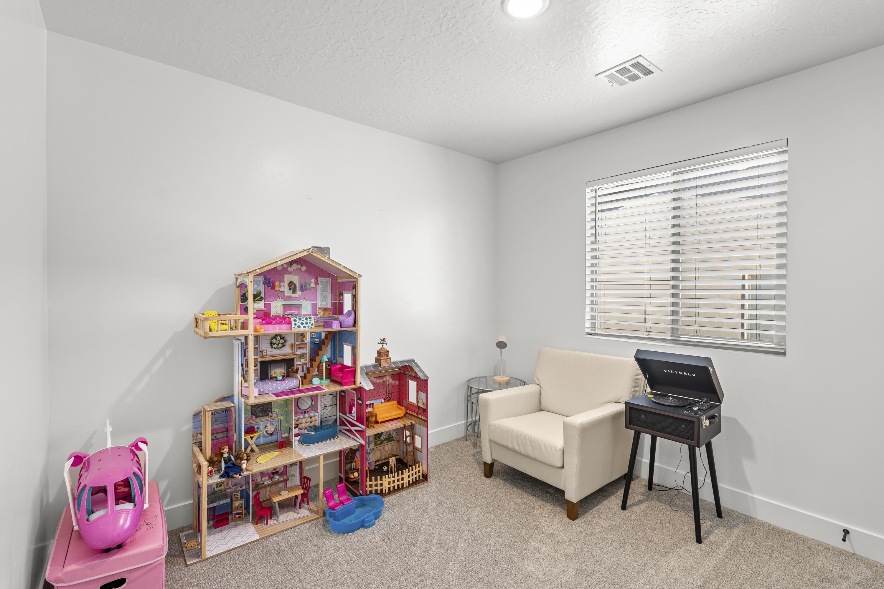 SOUTH DESERT TH - Residential