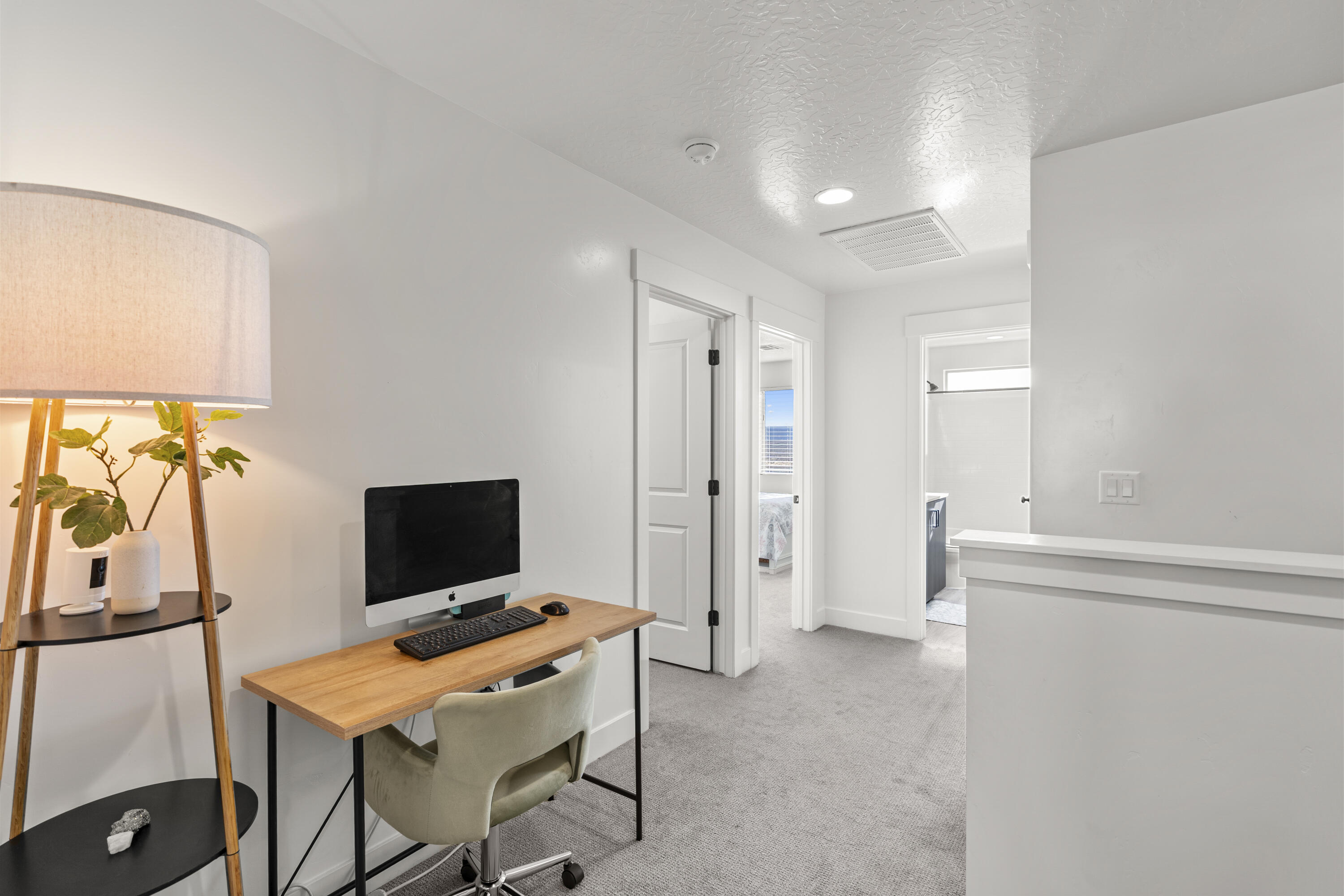 SOUTH DESERT TH - Residential