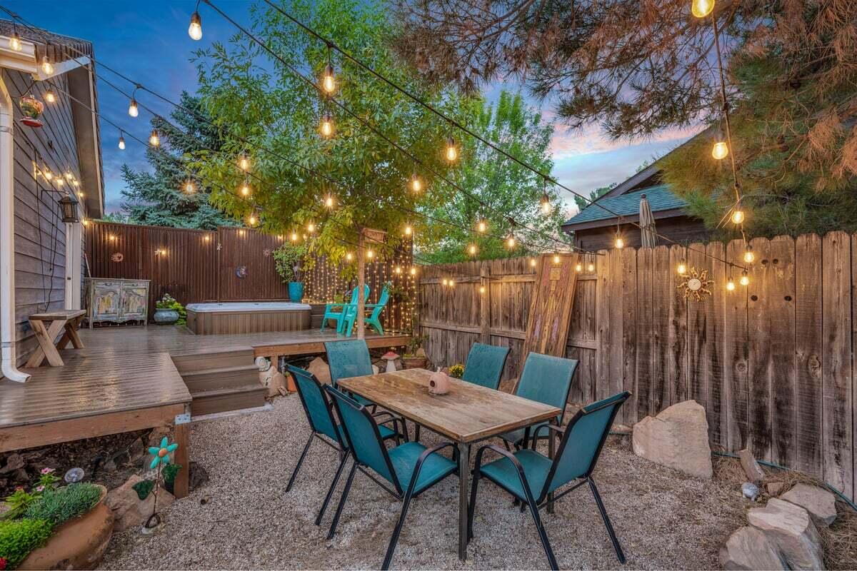 DAMMERON VALLEY FARMS - Residential