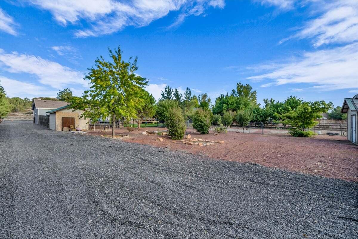 DAMMERON VALLEY FARMS - Residential