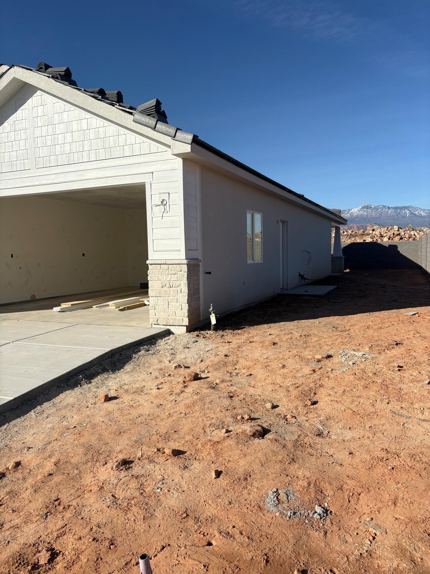 LEGACY AT SAND HOLLOW - Residential