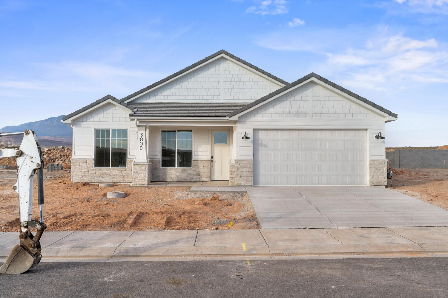 LEGACY AT SAND HOLLOW - Residential