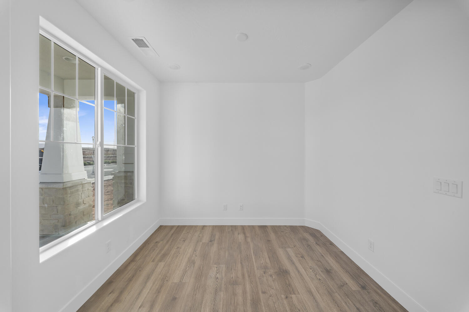 LEGACY AT SAND HOLLOW - Residential