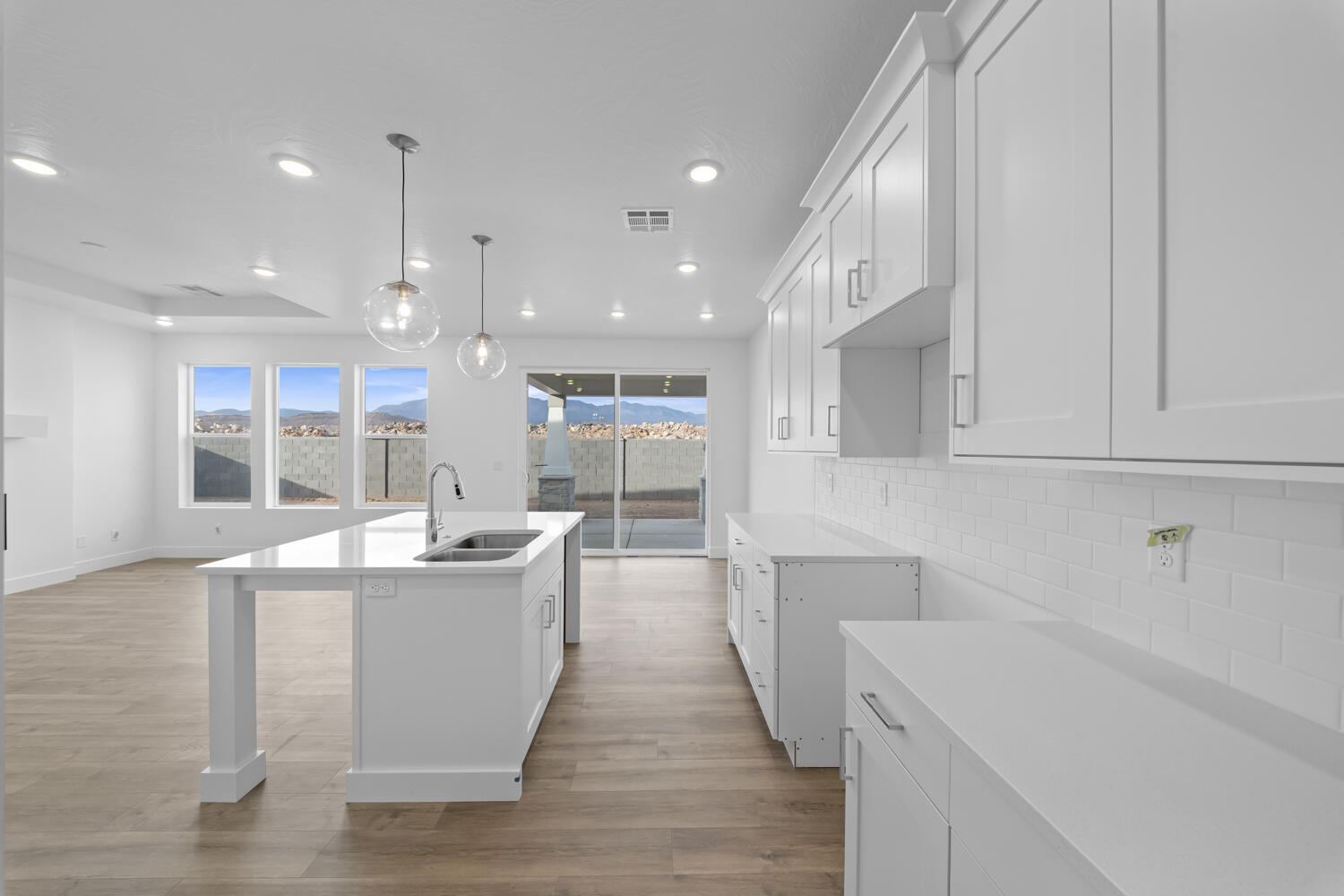 LEGACY AT SAND HOLLOW - Residential