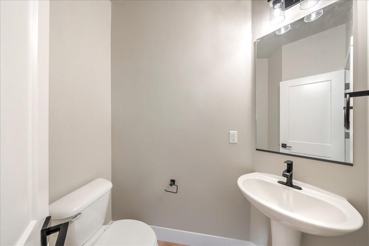 HURRICANE HEIGHTS TOWNHOMES - Residential