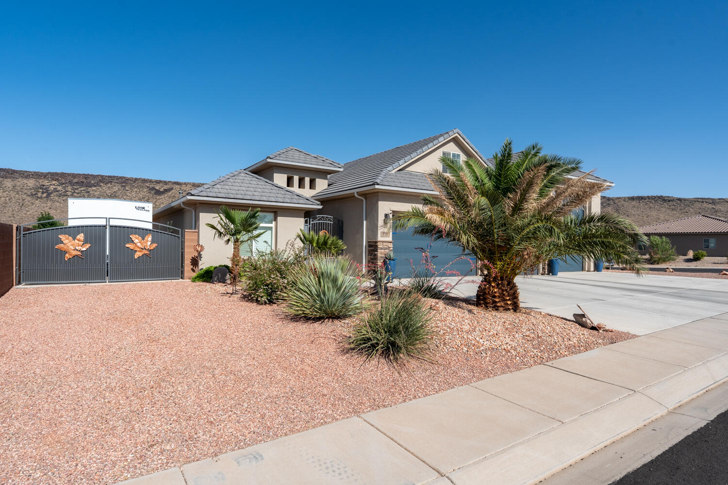 DIXIE SPRINGS - Residential