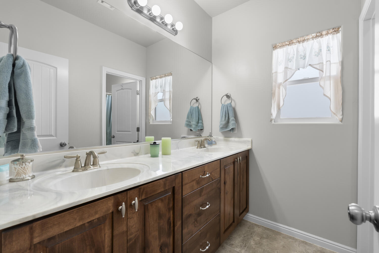 DIXIE SPRINGS - Residential