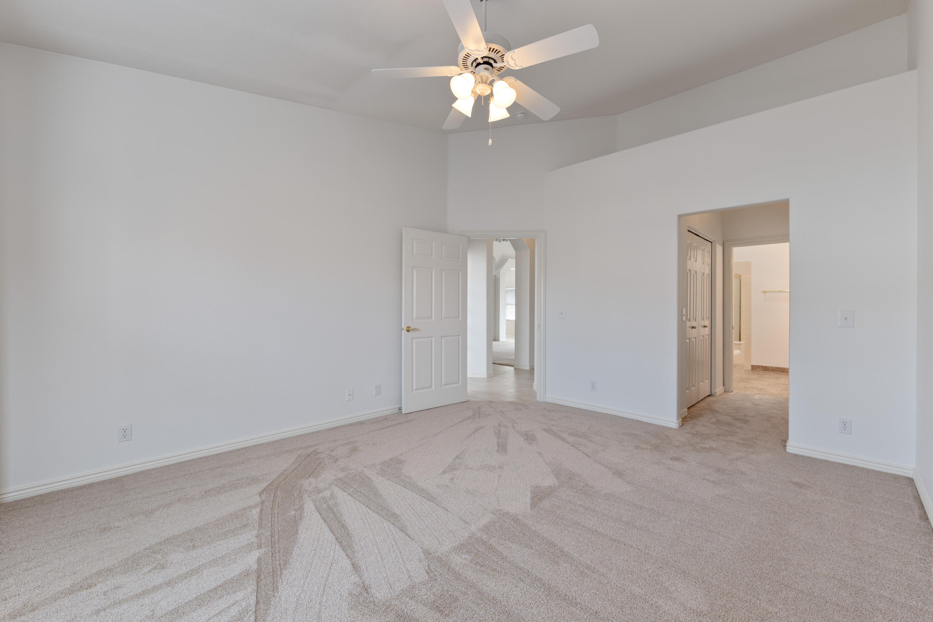 RIVER COVE TOWNHOMES - Residential