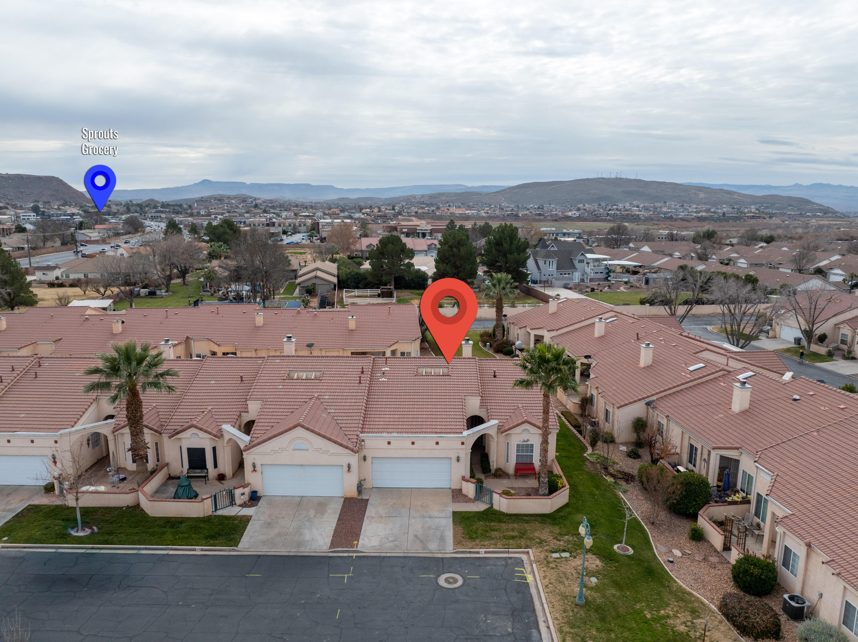 RIVER COVE TOWNHOMES - Residential