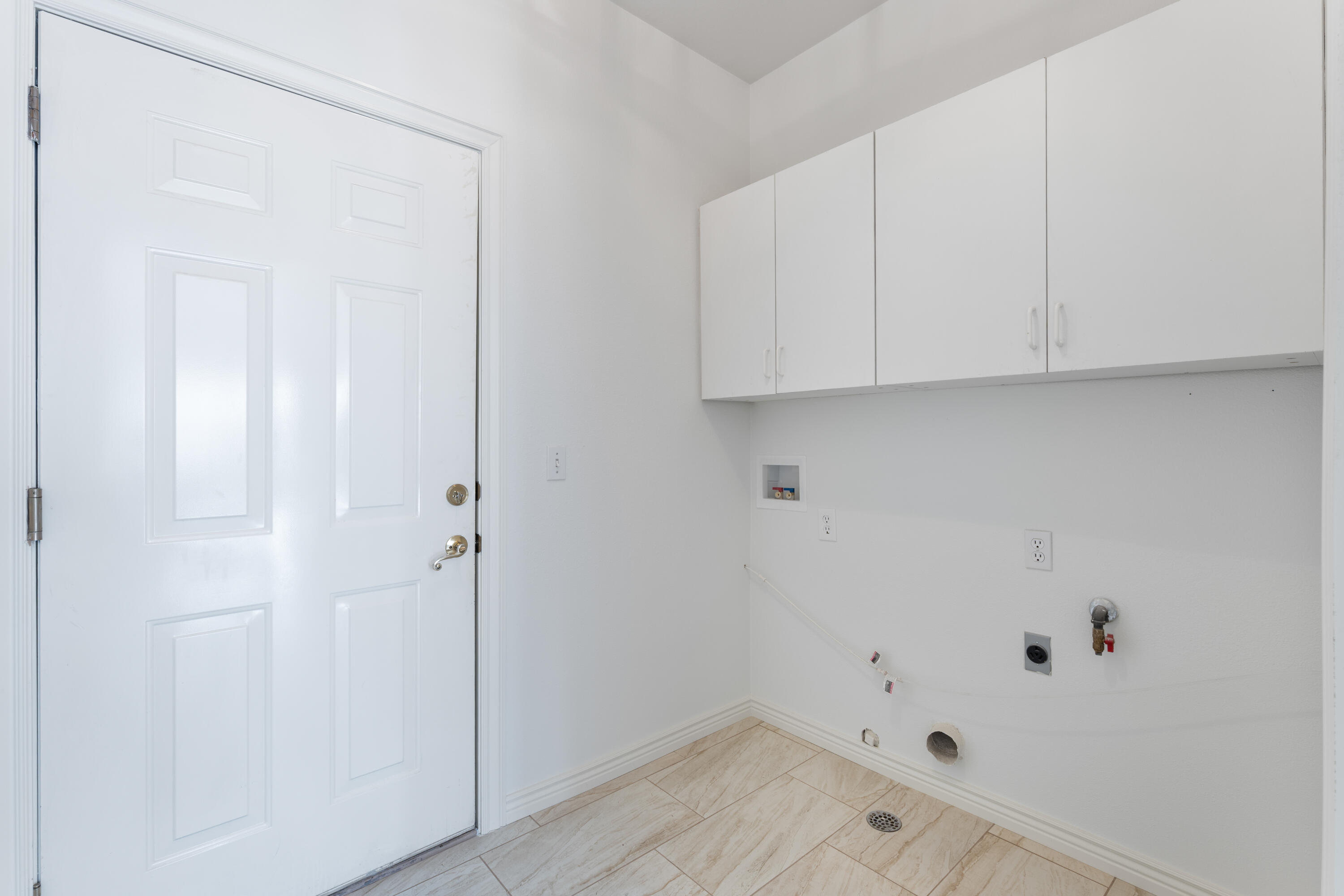 RIVER COVE TOWNHOMES - Residential