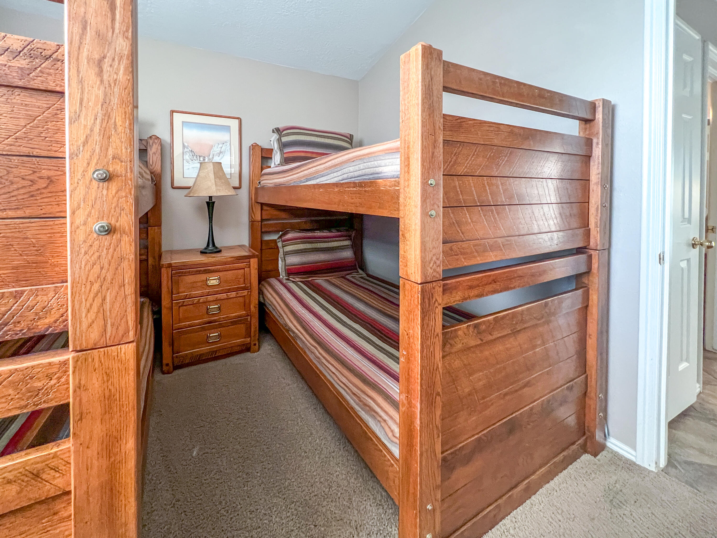 COTTAGES SOUTH - Residential