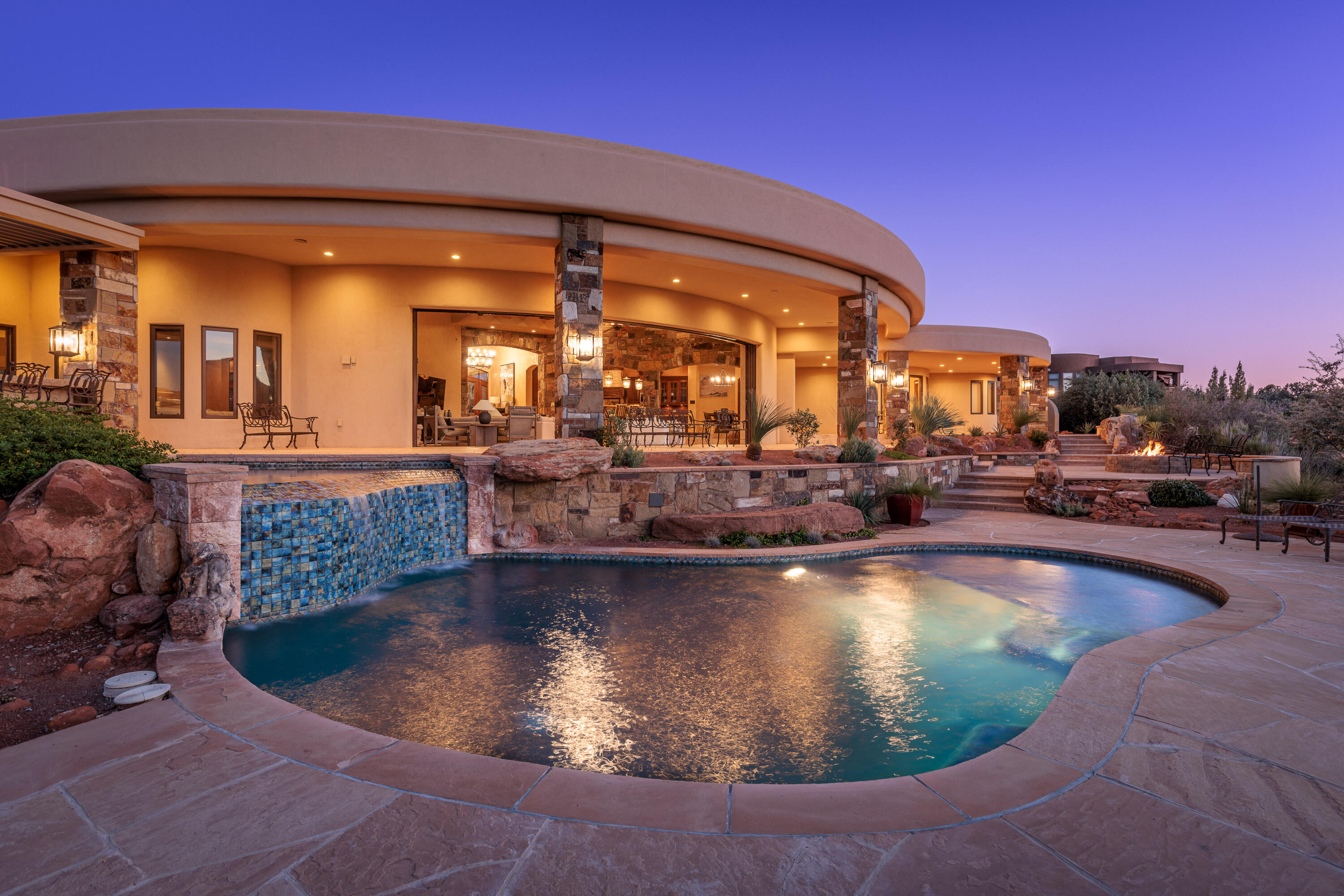 LEDGES OF ST GEORGE - Residential