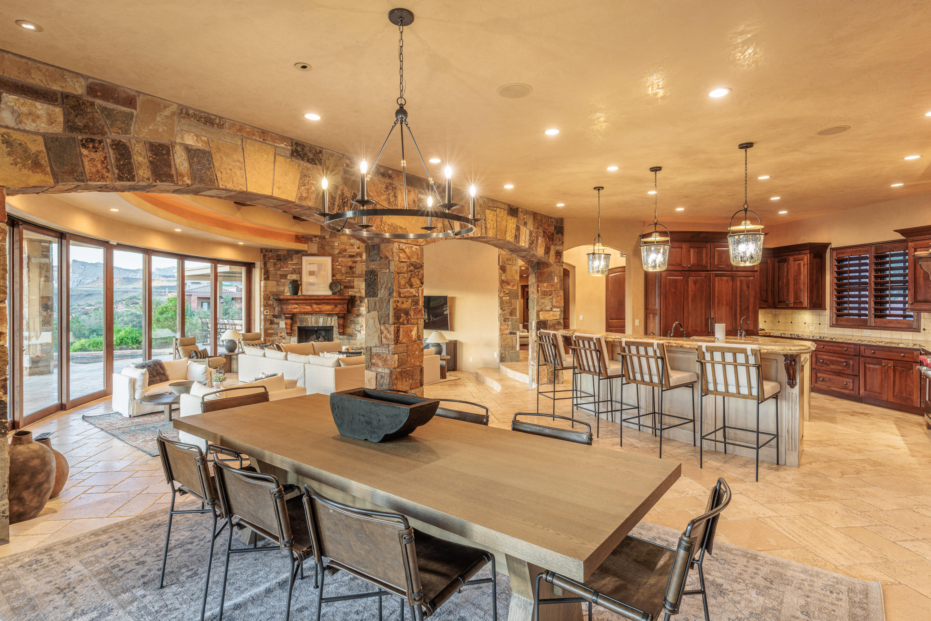 LEDGES OF ST GEORGE - Residential