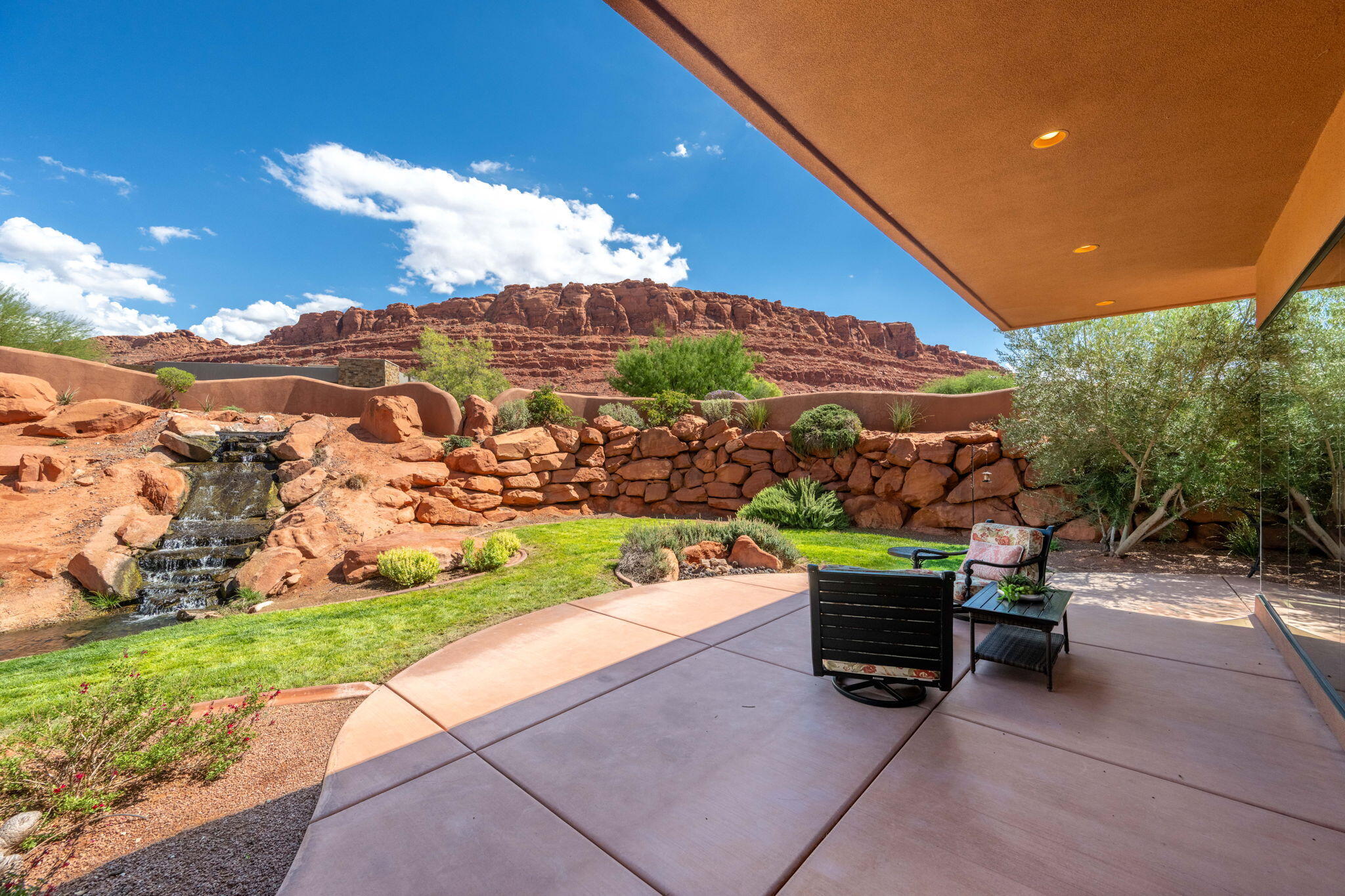 KACHINA SPRINGS EAST AT ENTRADA - Residential