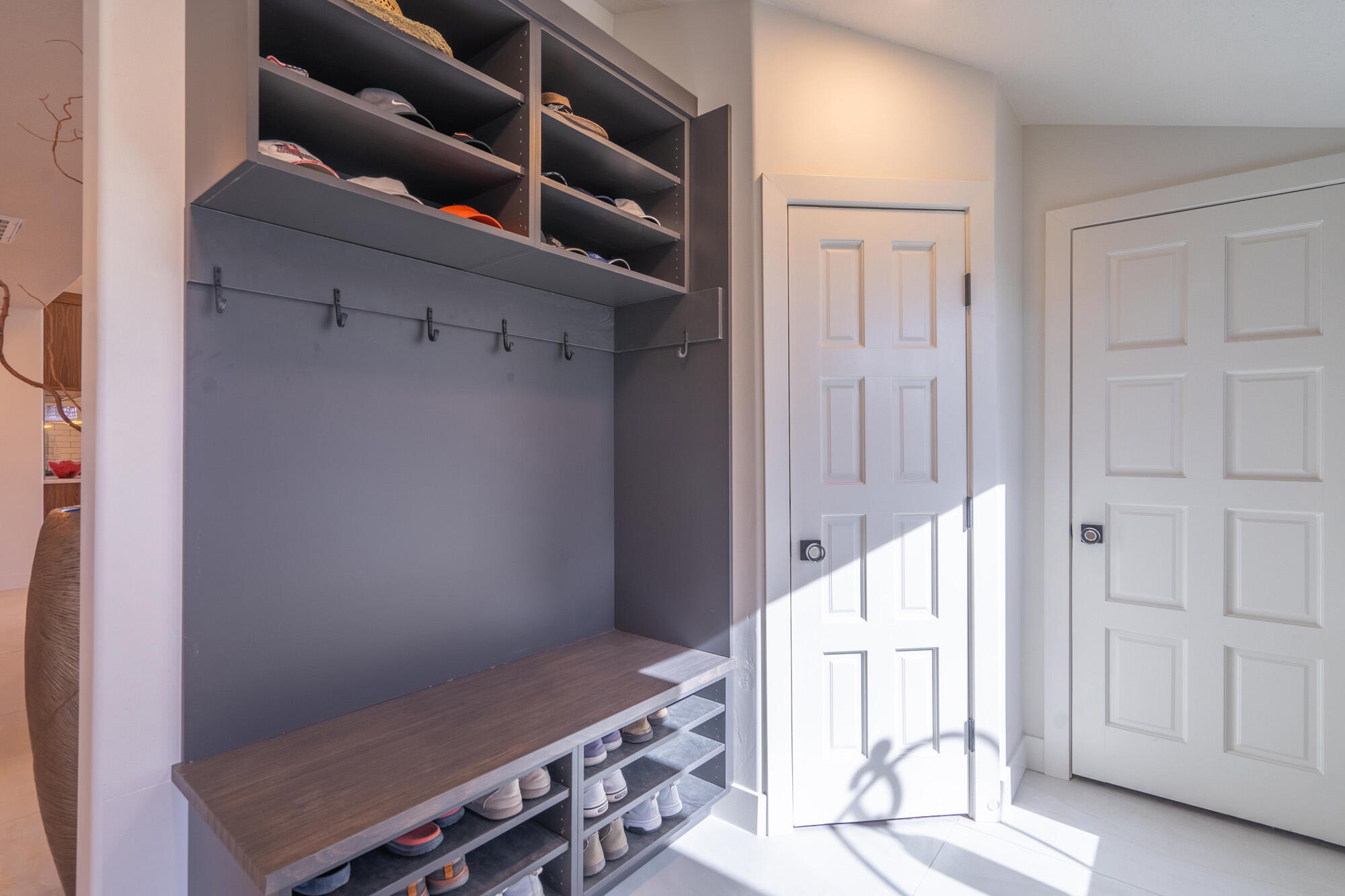 LION'S HEAD HILLTOP ESTATES AT GREEN SPRINGS - Residential