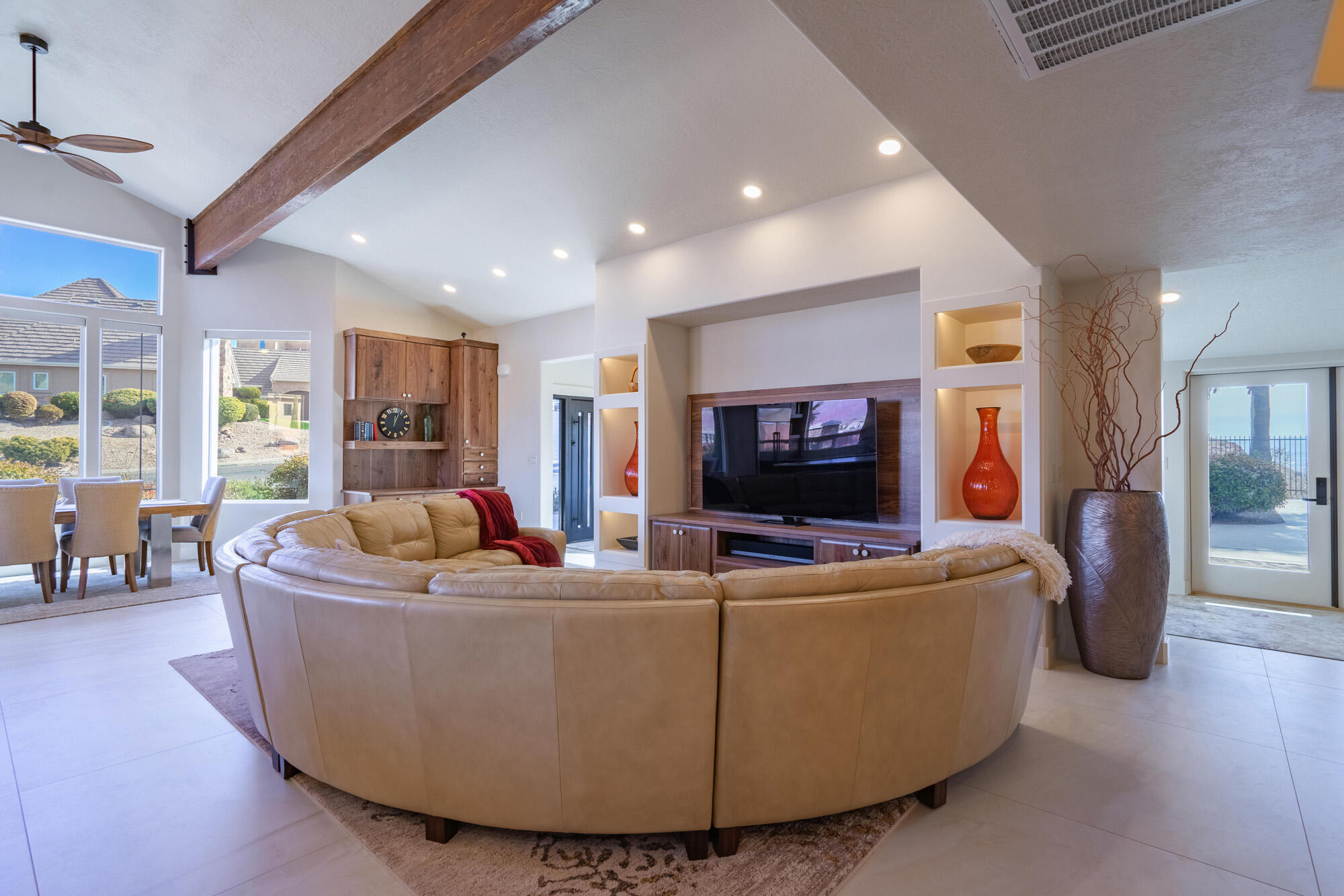 LION'S HEAD HILLTOP ESTATES AT GREEN SPRINGS - Residential