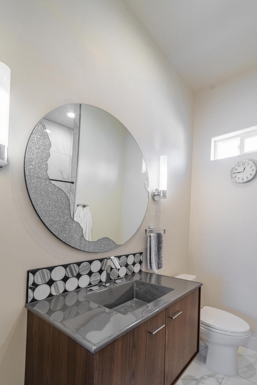 LION'S HEAD HILLTOP ESTATES AT GREEN SPRINGS - Residential