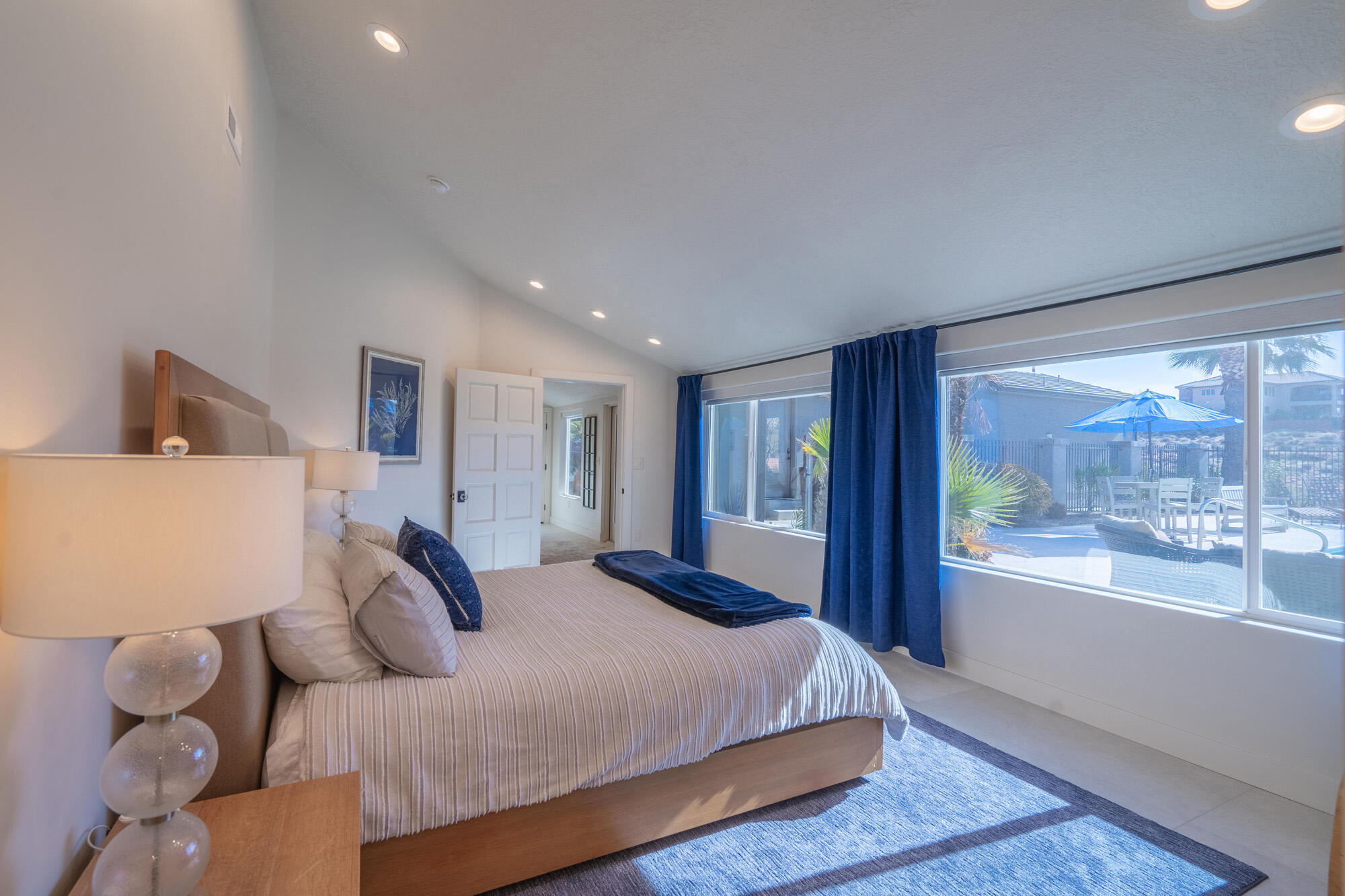 LION'S HEAD HILLTOP ESTATES AT GREEN SPRINGS - Residential