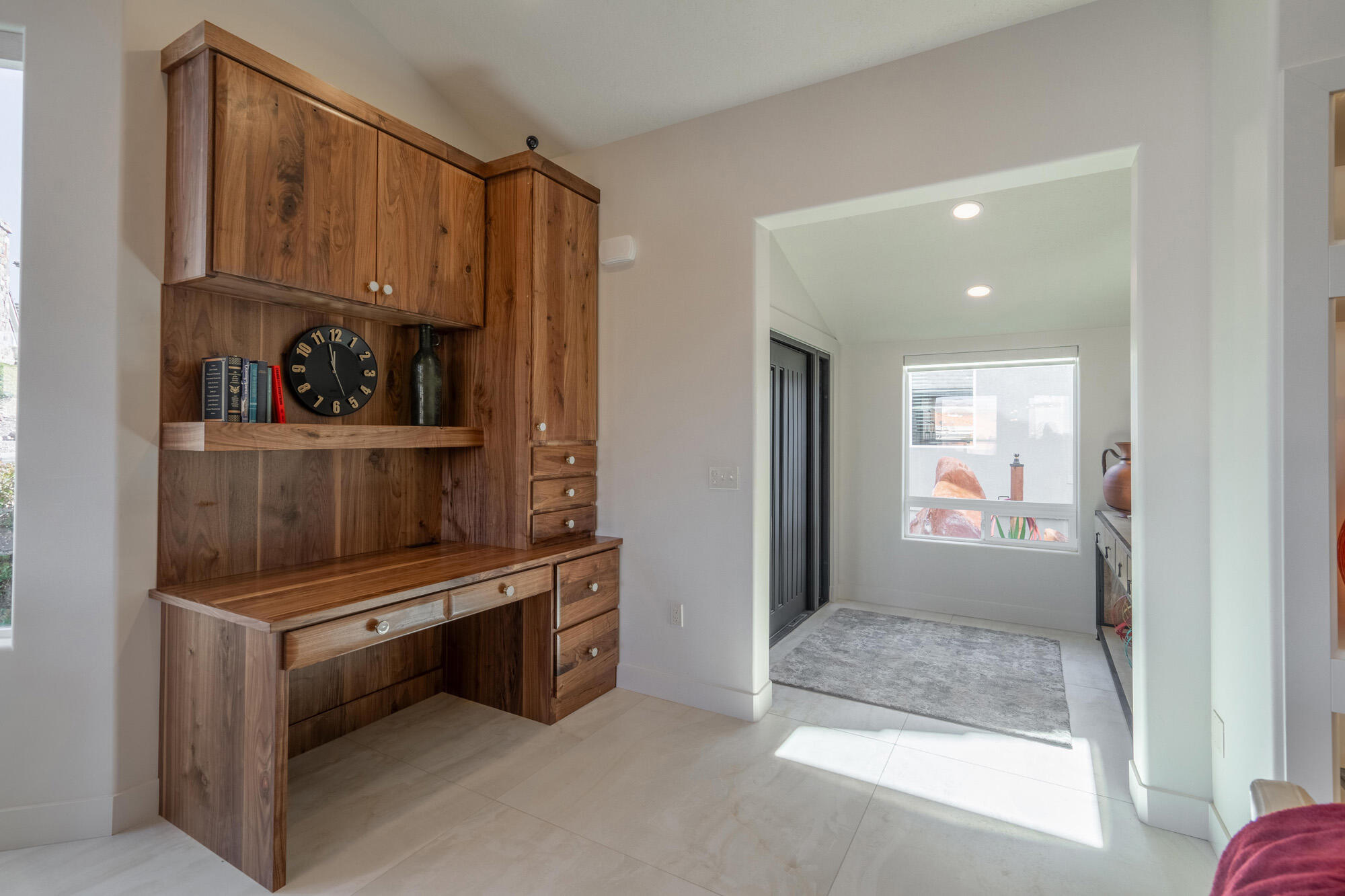 LION'S HEAD HILLTOP ESTATES AT GREEN SPRINGS - Residential