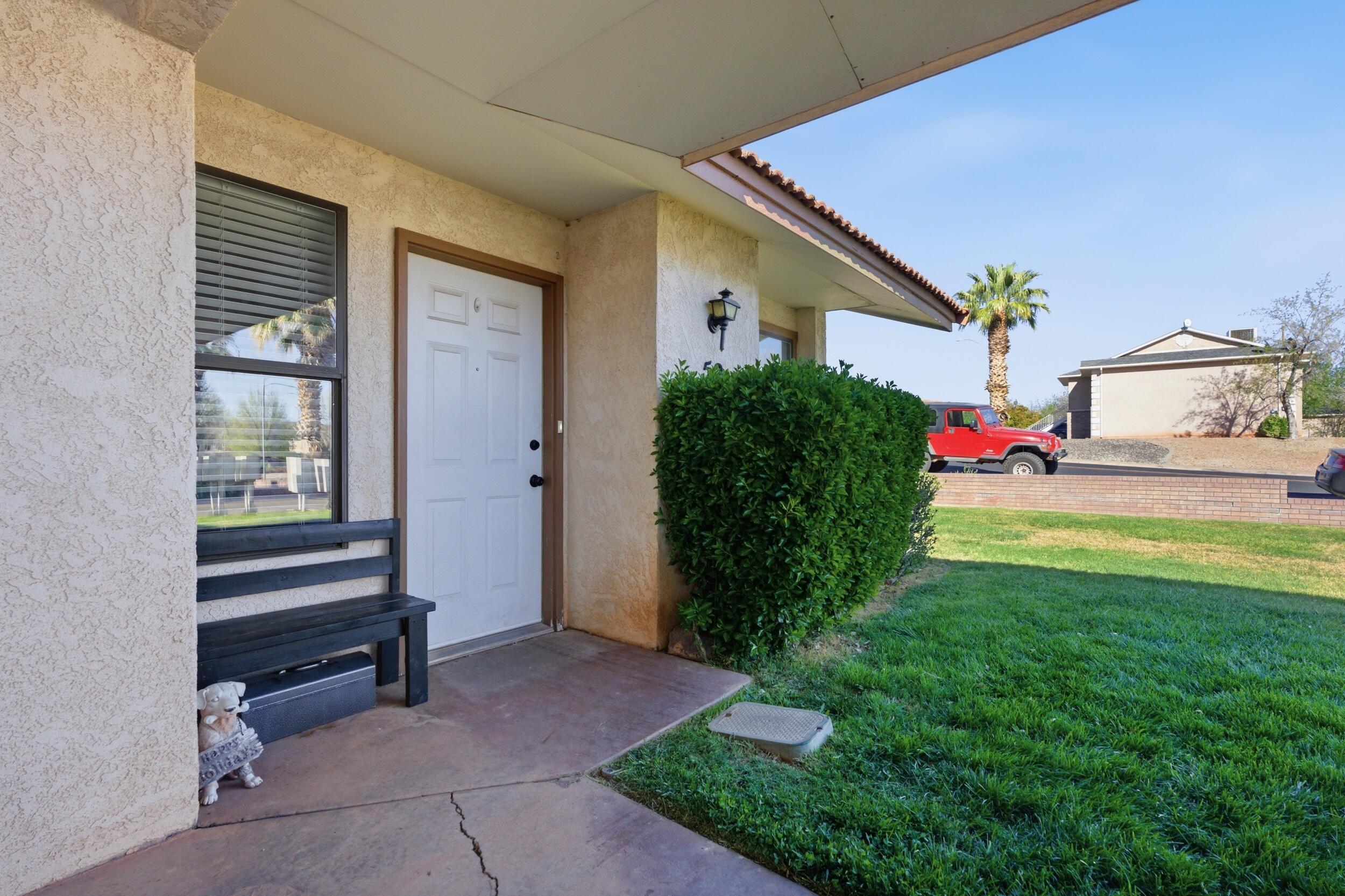 SPANISH PALMS TOWNHOMES - Residential