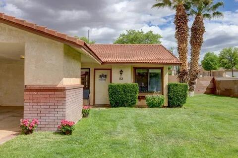 SPANISH PALMS TOWNHOMES - Residential