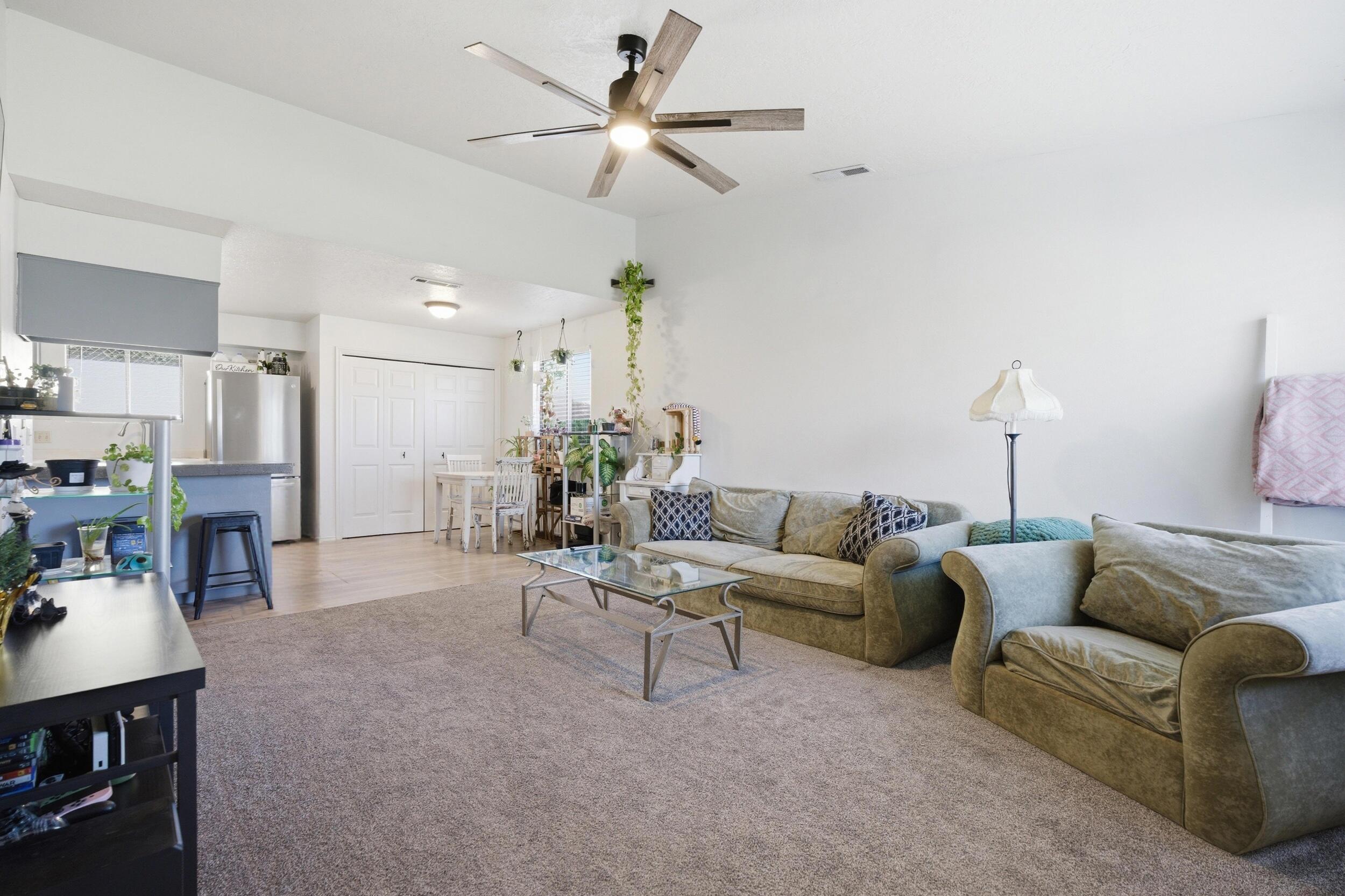 SPANISH PALMS TOWNHOMES - Residential