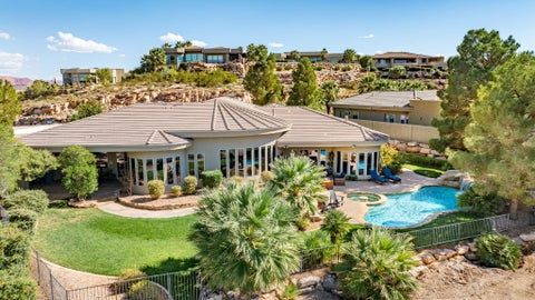 Tiny photo for 1536 S Cliff Point CIR, Saint George, UT 84790 (MLS # 26-277033)