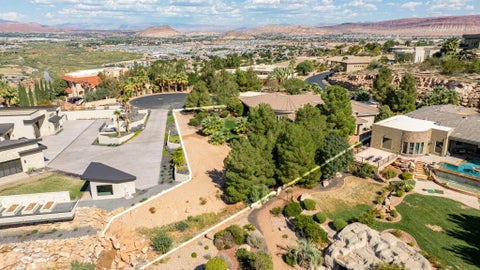 Tiny photo for 1536 S Cliff Point CIR, Saint George, UT 84790 (MLS # 26-277033)