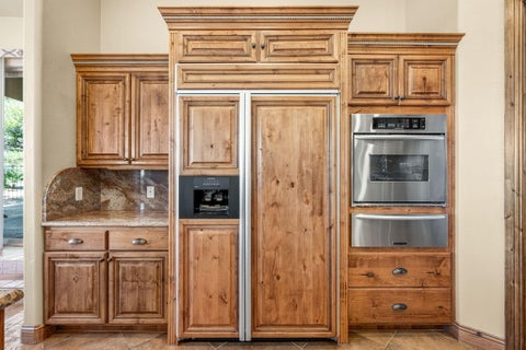 Tiny photo for 1536 S Cliff Point CIR, Saint George, UT 84790 (MLS # 26-277033)