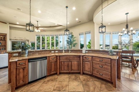 Tiny photo for 1536 S Cliff Point CIR, Saint George, UT 84790 (MLS # 26-277033)