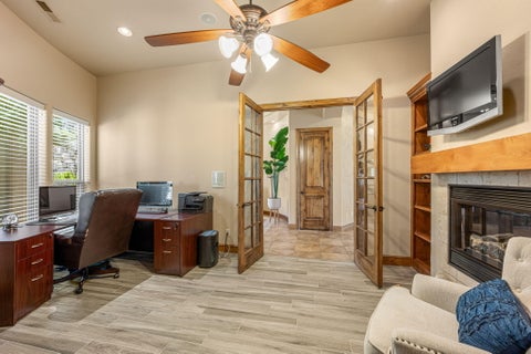 Tiny photo for 1536 S Cliff Point CIR, Saint George, UT 84790 (MLS # 26-277033)
