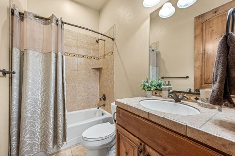 Tiny photo for 1536 S Cliff Point CIR, Saint George, UT 84790 (MLS # 26-277033)