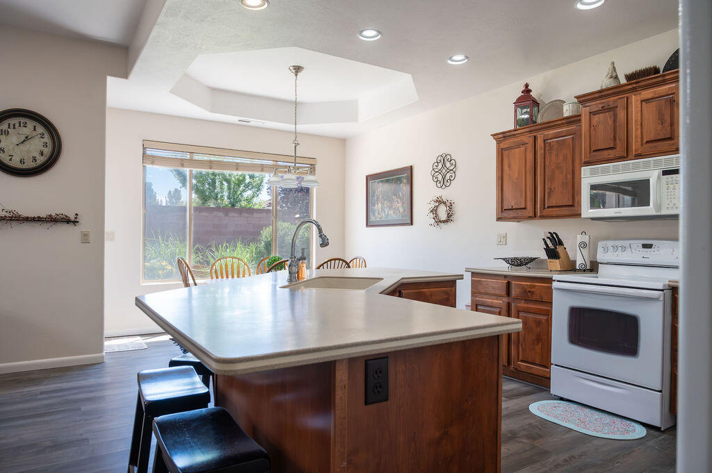 PAINTED DESERT ESTATES - Residential