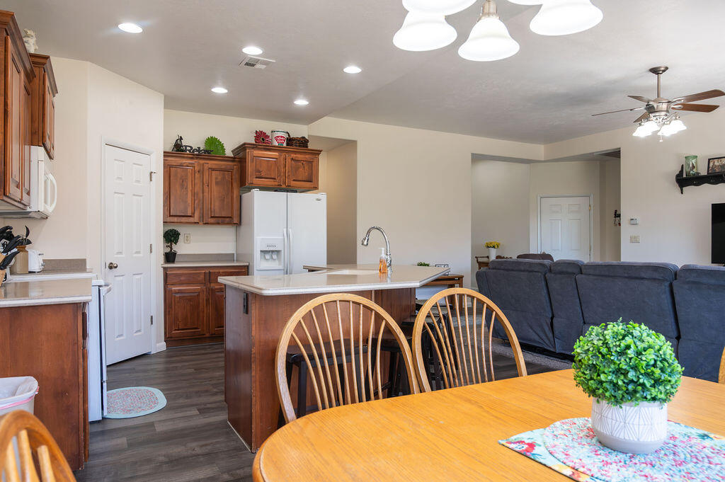 PAINTED DESERT ESTATES - Residential