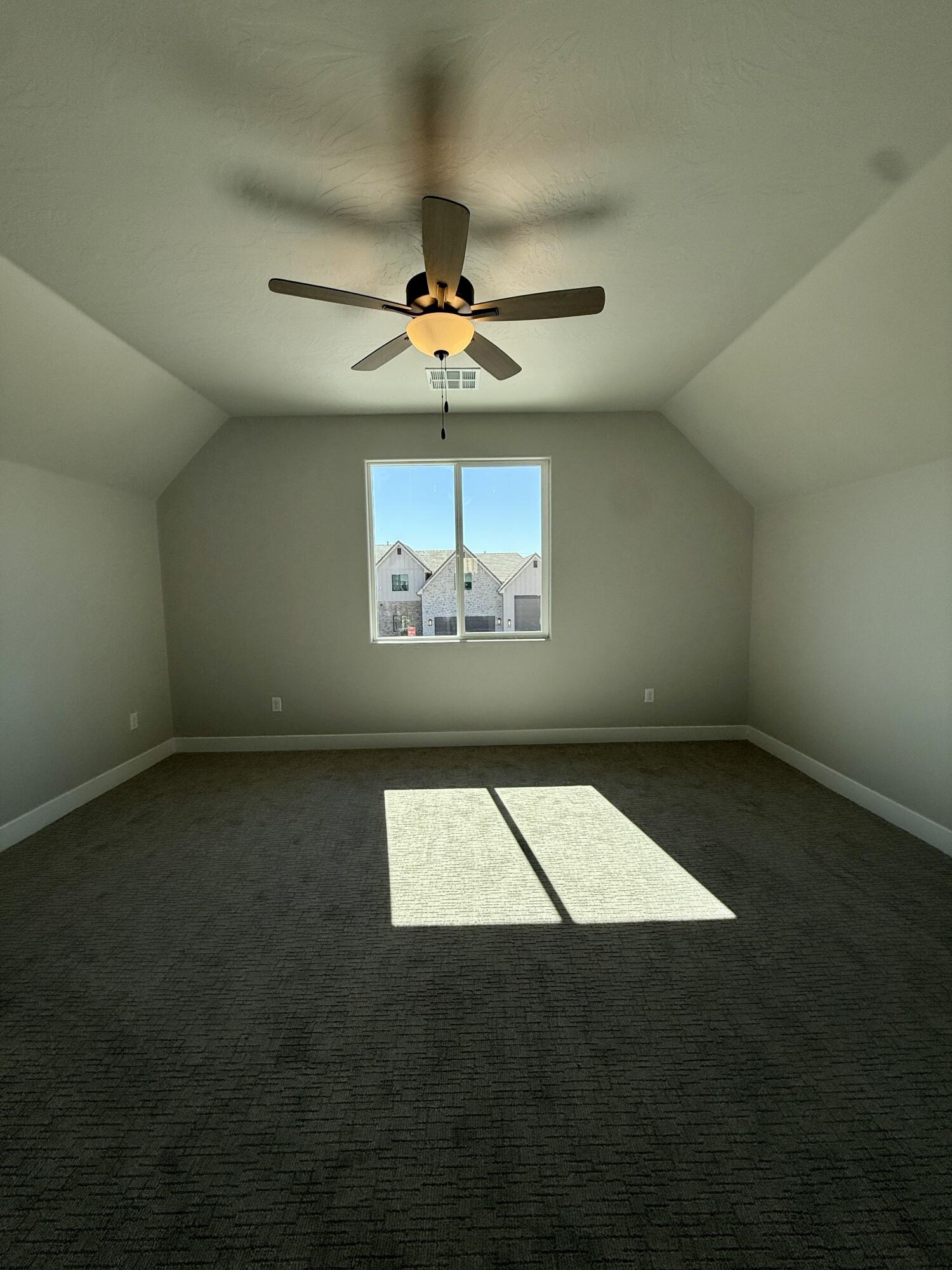 FRANKLIN FIELDS - Residential