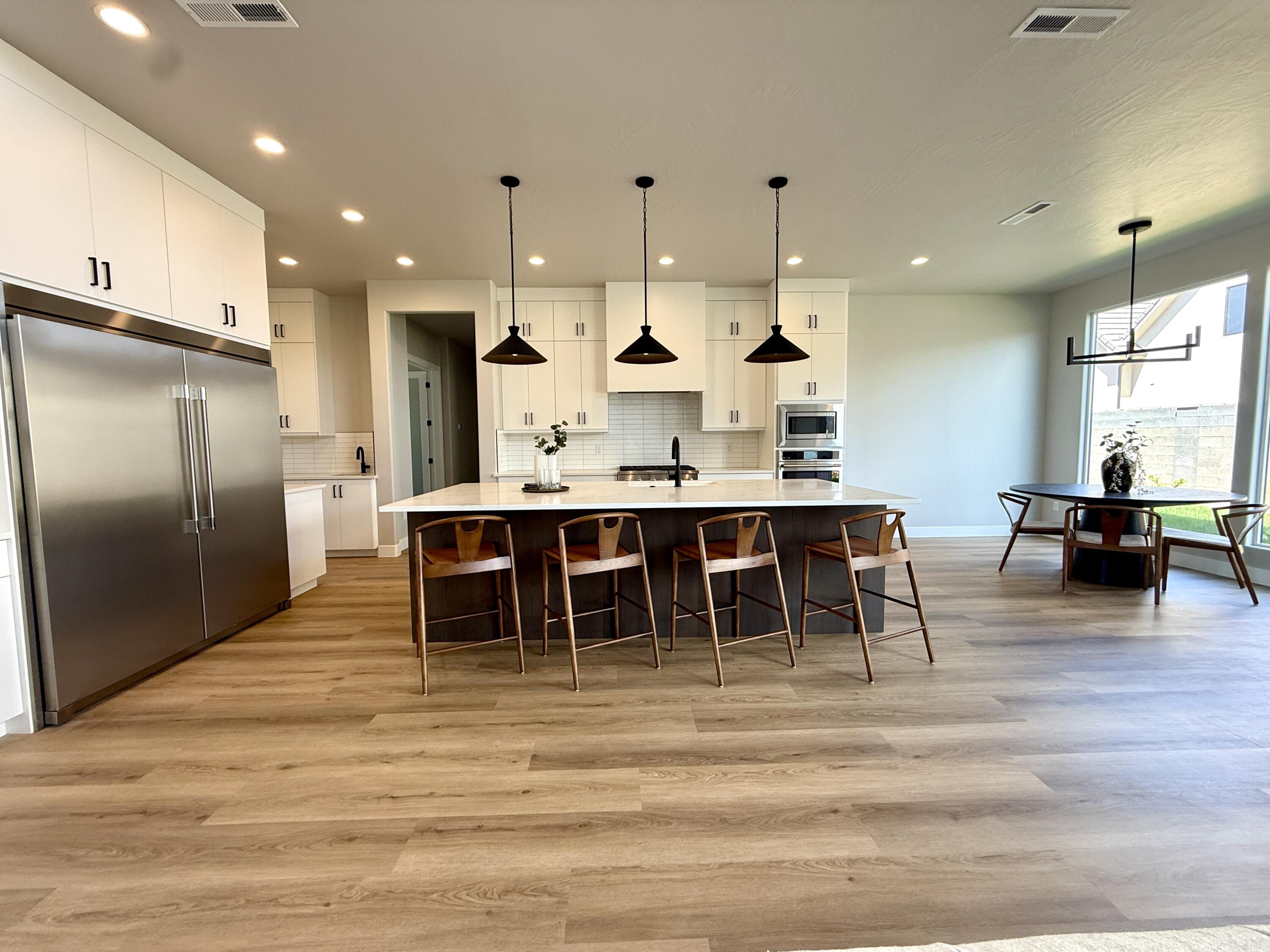 FRANKLIN FIELDS - Residential