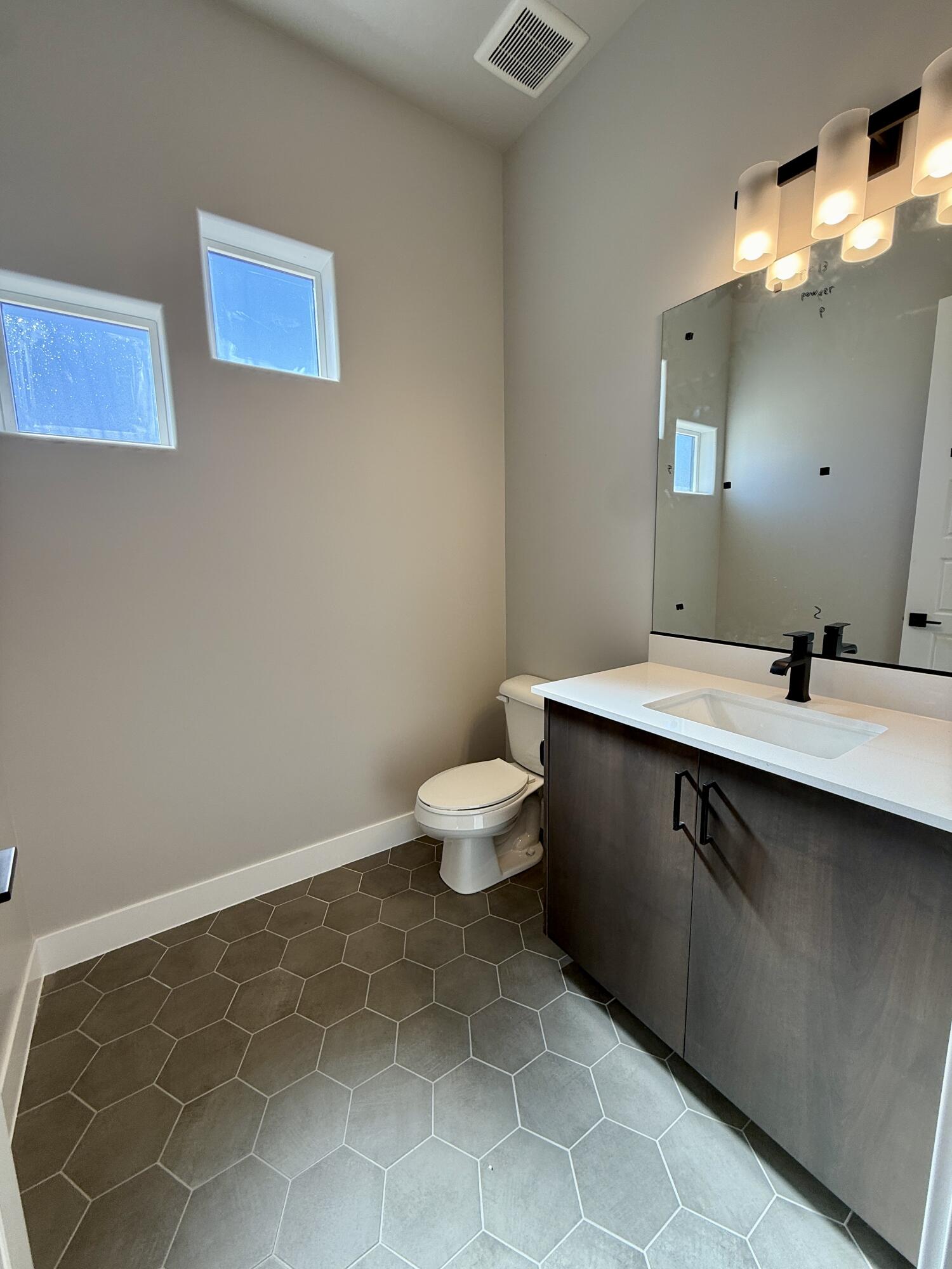 FRANKLIN FIELDS - Residential