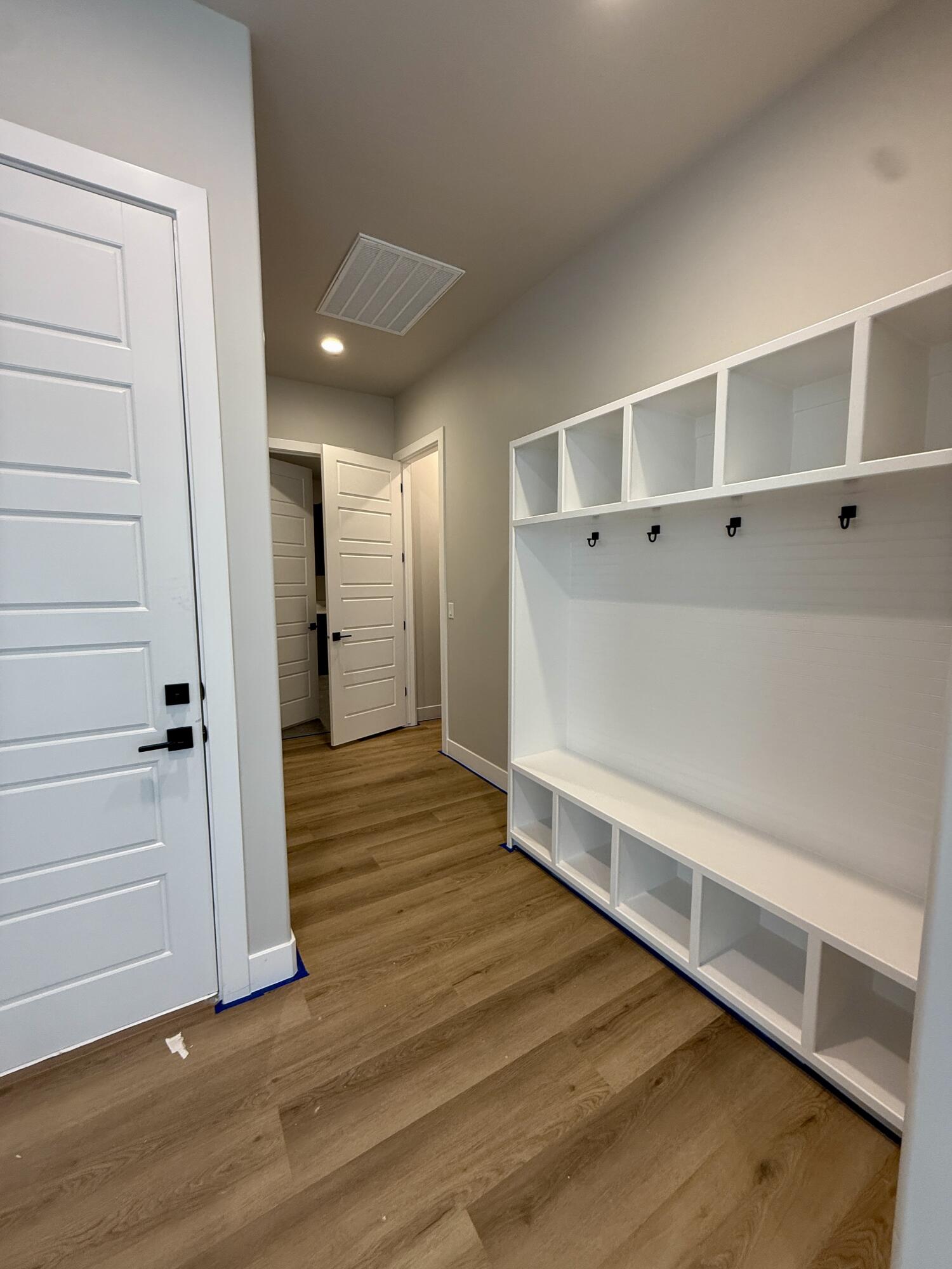 FRANKLIN FIELDS - Residential