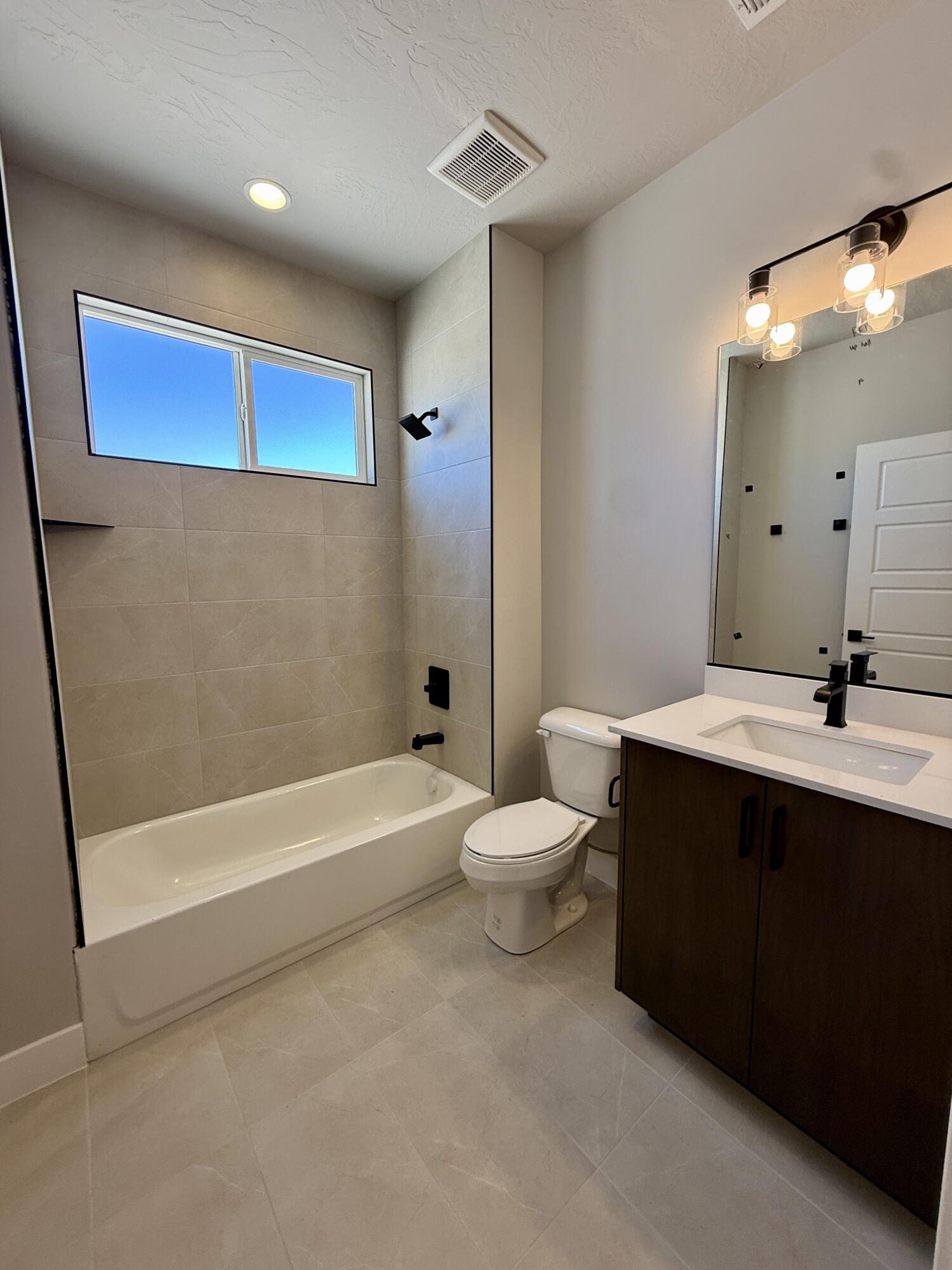 FRANKLIN FIELDS - Residential