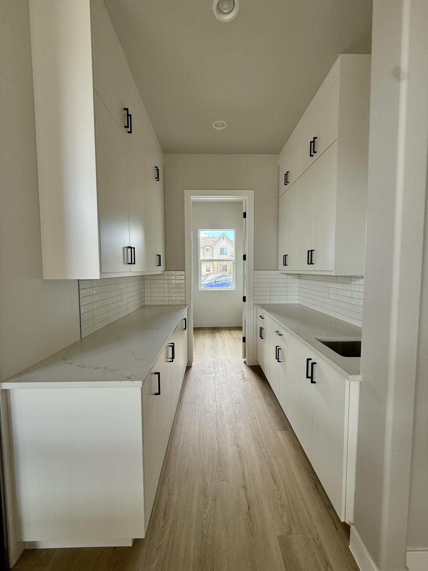 FRANKLIN FIELDS - Residential