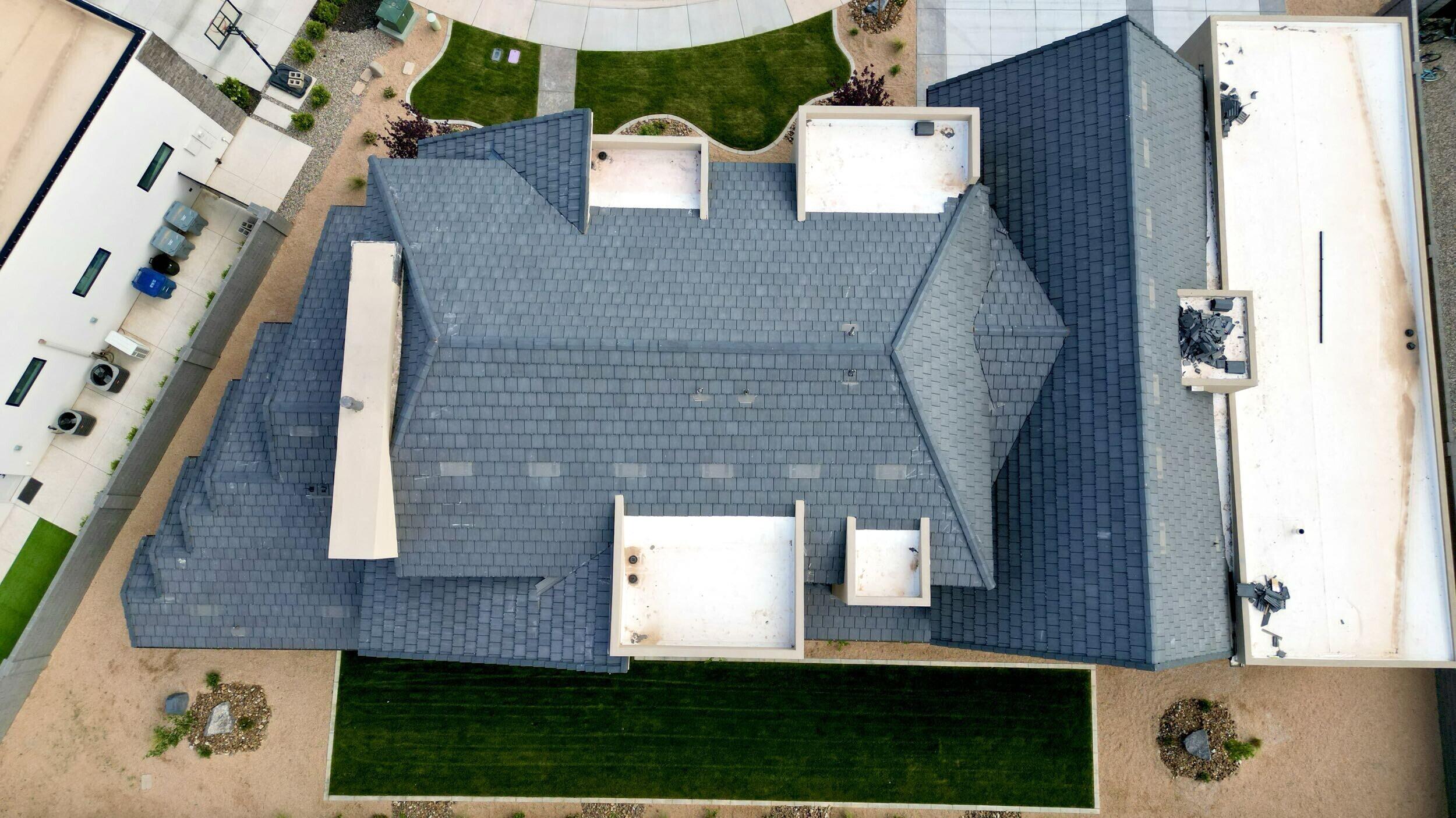 FRANKLIN FIELDS - Residential