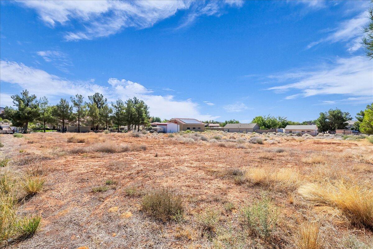 WINCHESTER HILLS - Land