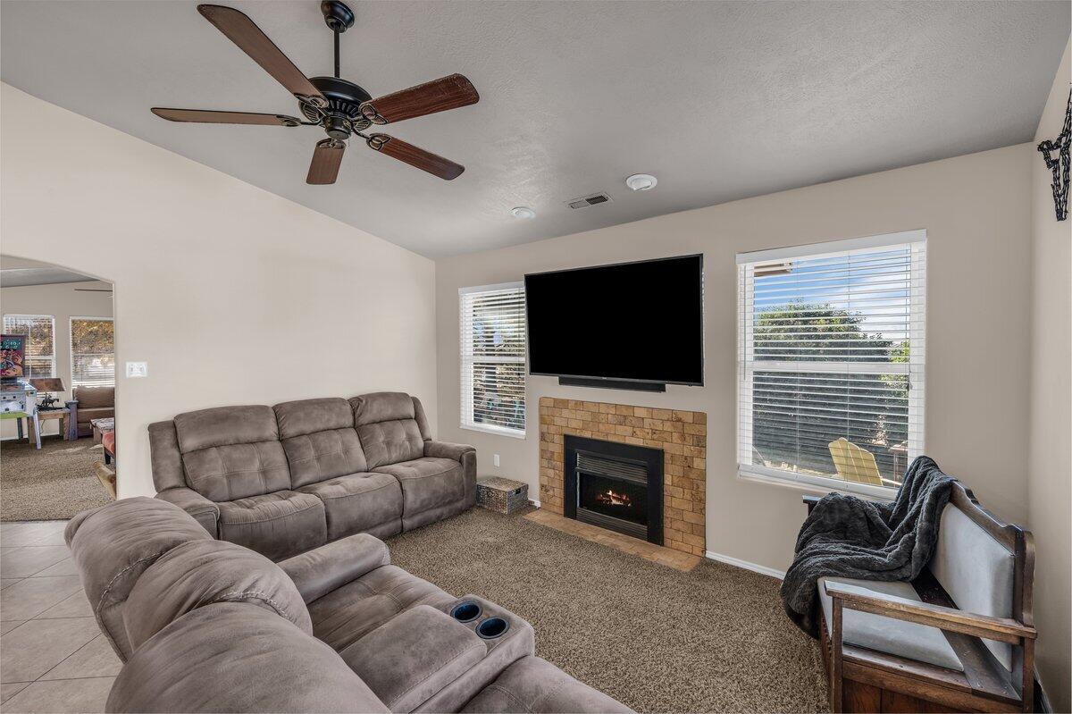 MAJESTIC VIEW - Residential