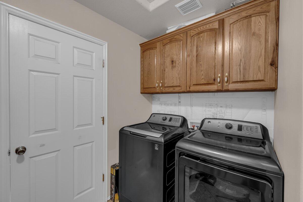 MAJESTIC VIEW - Residential