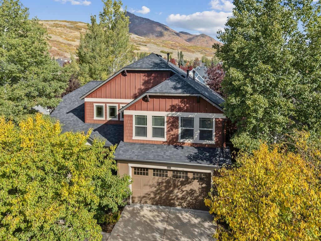 Photo of 541 Craftsman Way, Midway, UT 84049 (MLS # 25-266232)